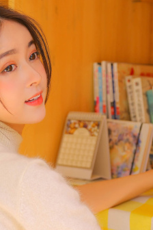 日韩无人区码卡1卡2卡